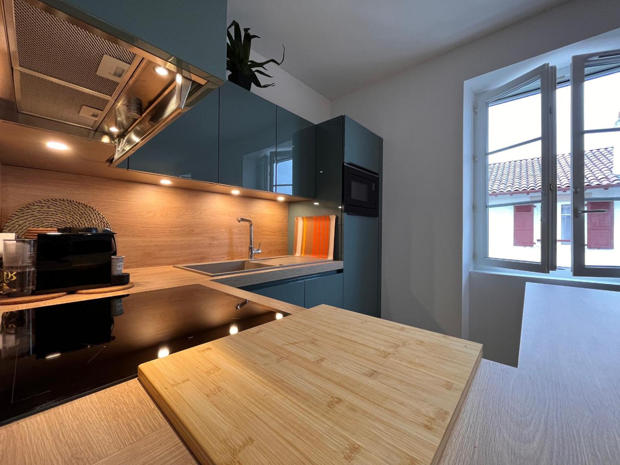 Appartement Lumineux 3 Pieces Pres Des Halles Et De La Plage, Wifi, Clim, Parkings Proches - Fr-1-239-910 Saint-Jean-de-Luz Exteriör bild