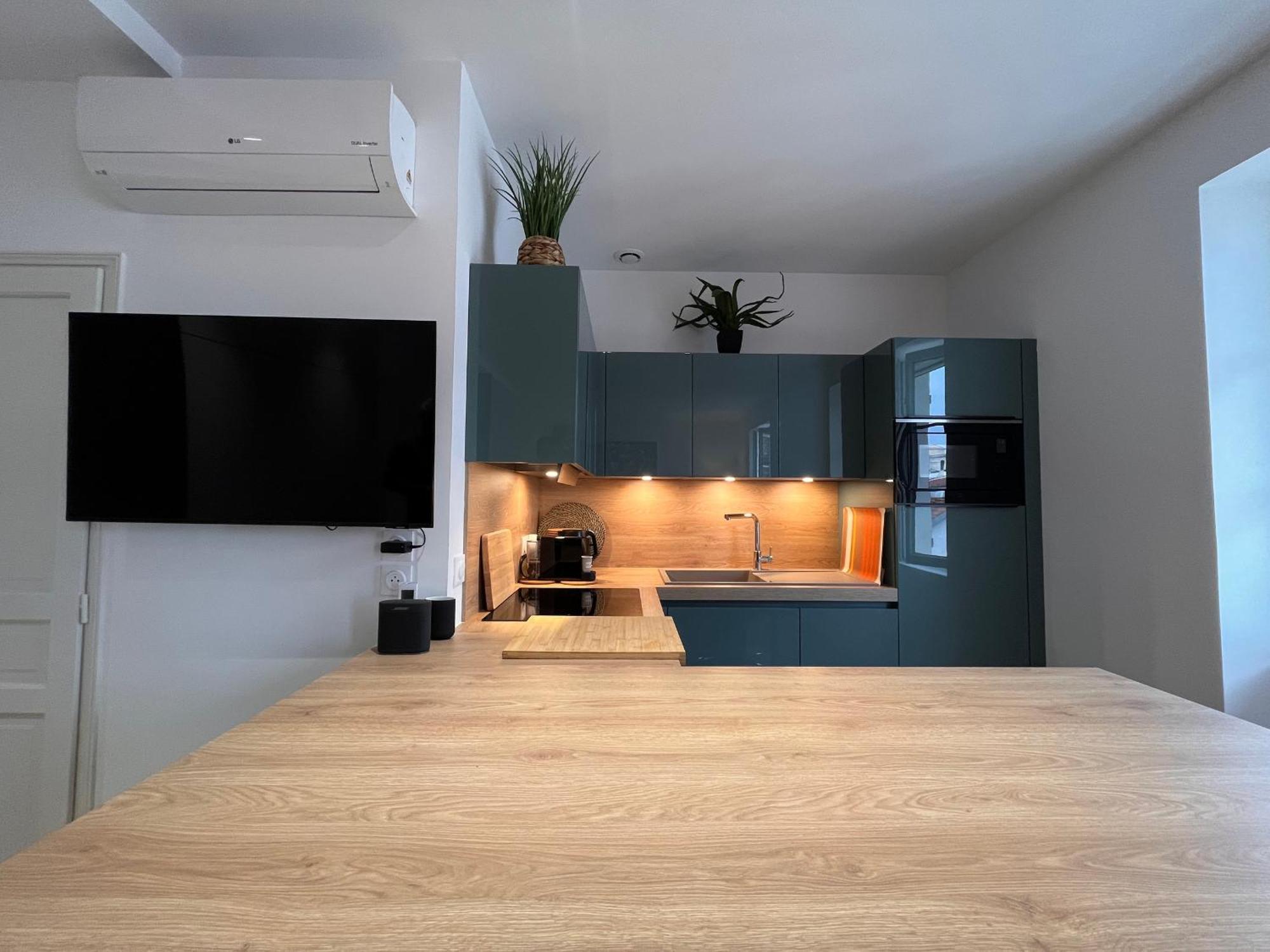 Appartement Lumineux 3 Pieces Pres Des Halles Et De La Plage, Wifi, Clim, Parkings Proches - Fr-1-239-910 Saint-Jean-de-Luz Exteriör bild